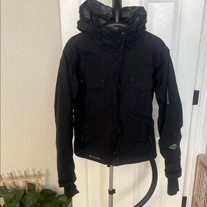 Columbia Women’s Black Ski Jacket